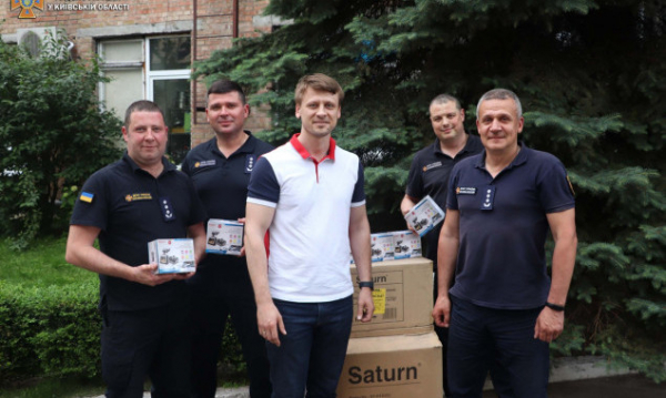 Рятувальники Київщини отримали 100 автомобільних відеореєстраторів (фото)