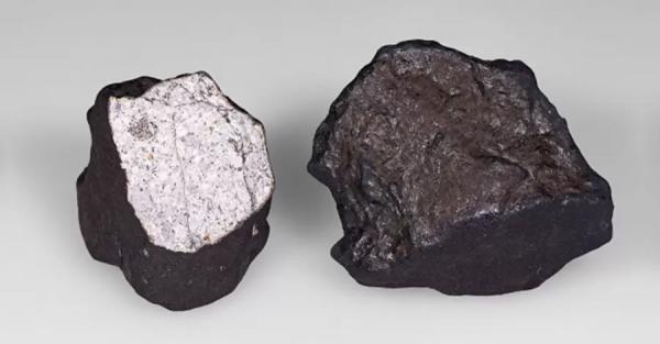 В парке Австралии нашли суперпрочный метеорит, на который не действует кислота, пила и сверла - 
