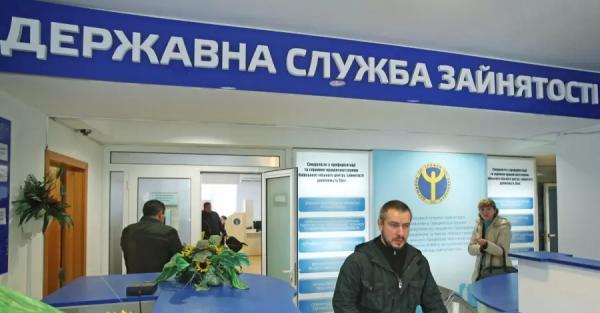 Итоги 2021-го на рынке труда: украинским работодателям нужны синие воротнички - Экономика