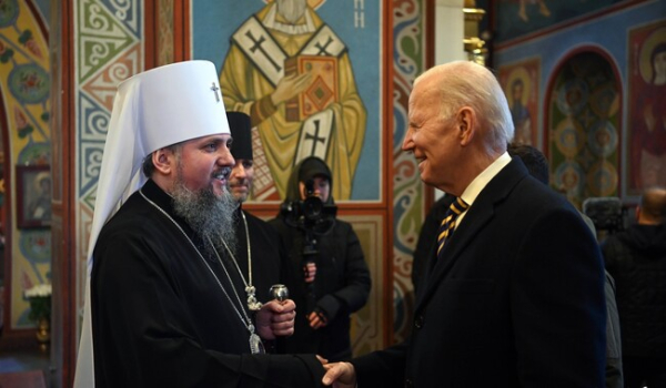 Байден во время визита в Киев встретился с Эпифанием в Михайловском соборе - Life